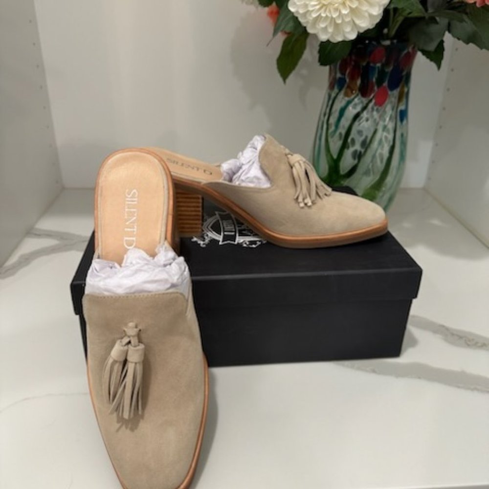NEW Silent D Suede Noboy Mule, Size 8-8.5